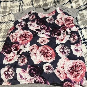 Women’s flower shirt